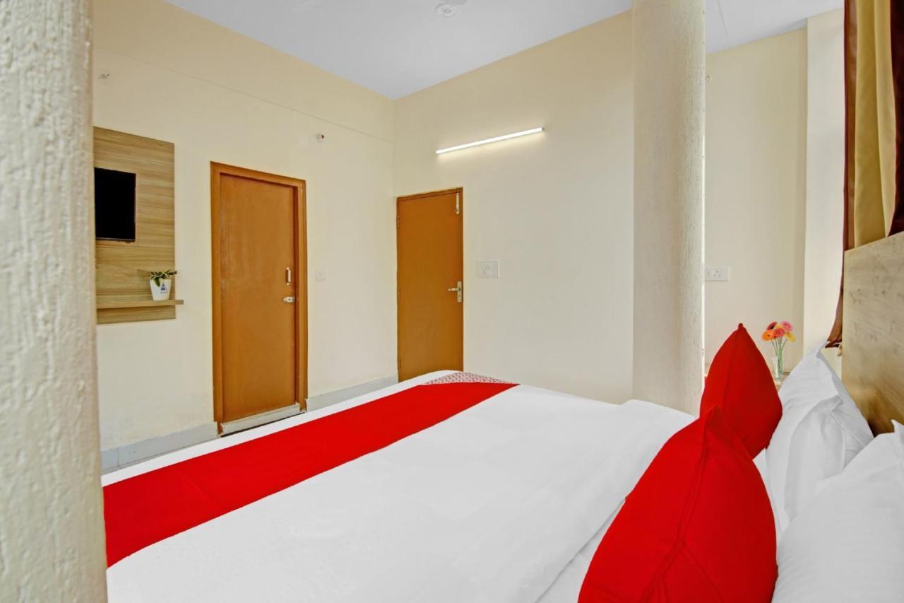 Oyo Flagship 80772 Hotel The Grand Rdc Ghaziabad Εξωτερικό φωτογραφία