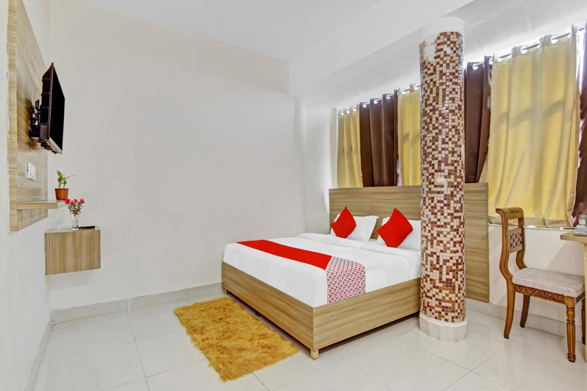 Oyo Flagship 80772 Hotel The Grand Rdc Ghaziabad Εξωτερικό φωτογραφία